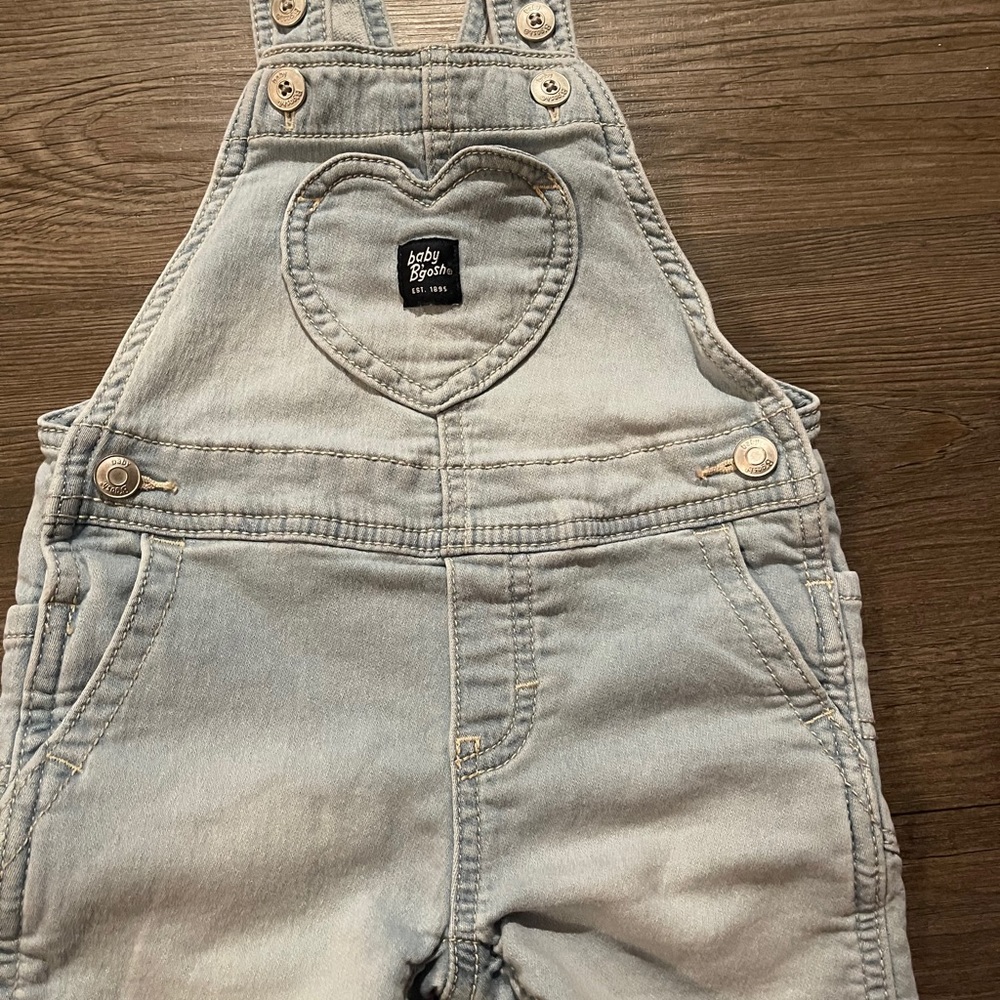 Oshkosh B’gosh short overalls